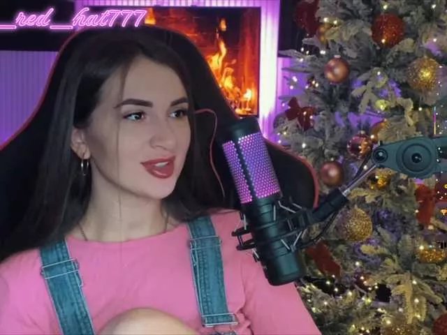 Supergirl7771 from BongaCams