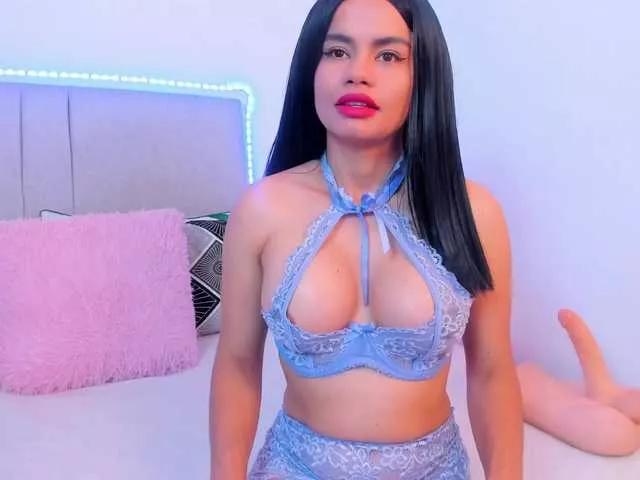 Gorgeous SusanSimpson wants you to fuck her body now SusanSimpson from BongaCams