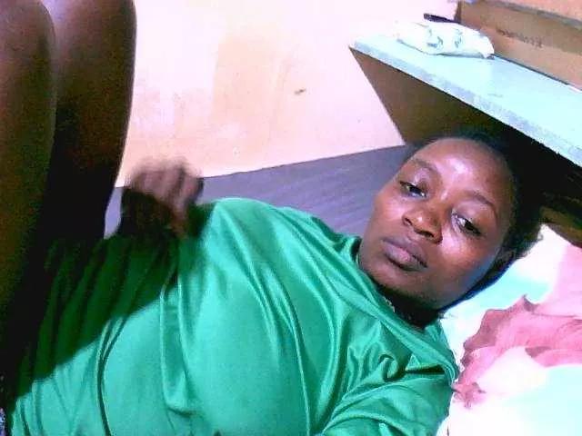 sweet-elena from BongaCams