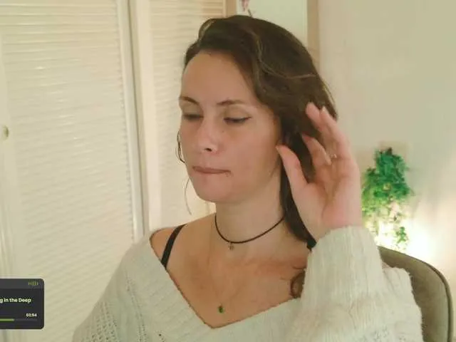 SweetLilLulu —  Hi, I'm Sasha  Something sexy happens (@remaintks Left)  Explicit Shows In PVT  Vibes @ 3tks   Favorite Vibes: 51, 69, 111,323, 2222  PVT 333tks  C2C in Full PVT Only  TIPS ONLY IN PUBLIC CHAT 