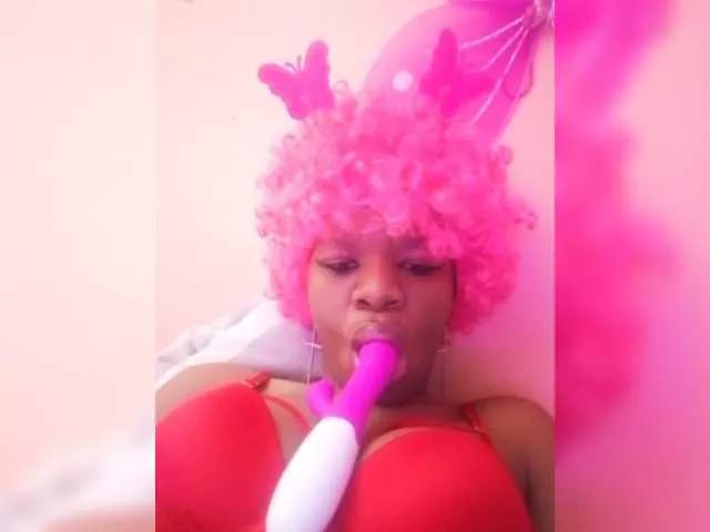 Thandieee on BongaCams 