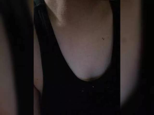 Amazing Vanilinika wants you to fuck her body now Vanilinika from BongaCams