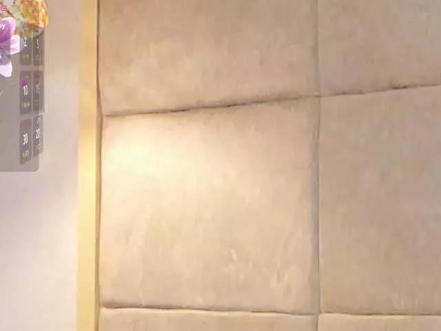 Slutty Violethilton wants you to fuck her body now violethilton from BongaCams