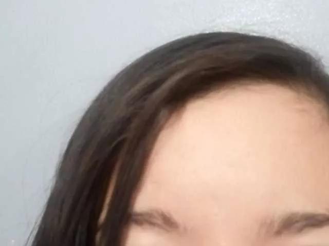 YESYLEONELA on BongaCams 