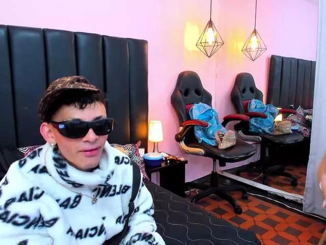 Check out 19 years old ZairanMatheus from BongaCams ZairanMatheus from BongaCams