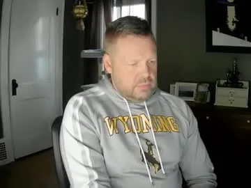 612guy — Wrapping up work!  Make me cum!  #edge #hairy #dadbod