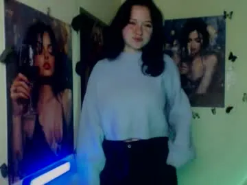 _foxy_lady — on vacation [2673 tokens remaining] #bigboobs #cute #hot