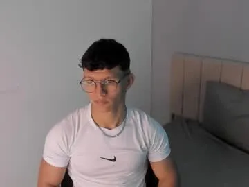 _justin_andrew1 — oil on my body [25 tokens left] #bigcock #muscle #cum #new #latin