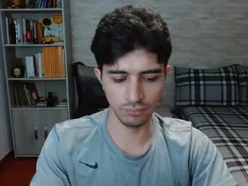 aaron_paul_ from Chaturbate