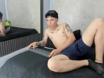 Chaturbate alejo_urdh is Freechat alejo_urdh — Chill, talk and fun! private is open- #muscle #cum #latino #daddy #teen