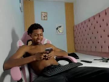 Discover Alluringangel01, he wants to masturbate for you alluringangel01 from Chaturbate
