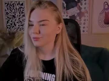 aprilserenity from Chaturbate