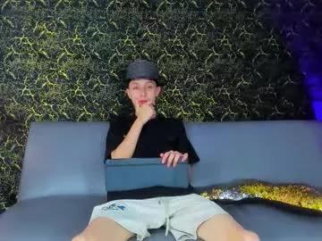 Hot Arthurcox_ wants you to fuck his body now arthurcox_ from Chaturbate