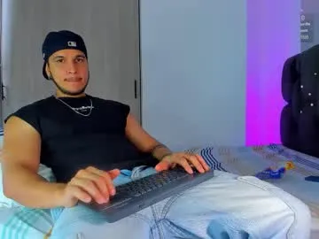 austin_curry — The goal is cum show !! Drive me crazy with the patents 38 // 101 // 200.. LETS GOO AND THANK YOU<3 #feet #lovense #uncut #gay #bigcock [1333 tokens remaining]