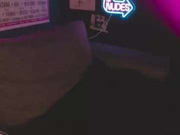 Discover hot stripper Babylon_the_great babylon_the_great from Chaturbate