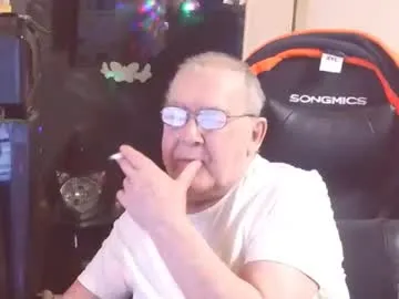 best127 — Toy suck me and cum   !! #smallcock #daddy #cut #chubby #french #pvt - Goal is : toy suck me and cum #PVT