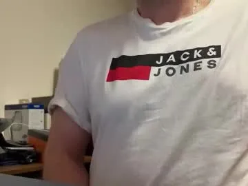 bipeni — Bipeni's room #German #kleiner Pimmel #chubby #smoke #smalldick