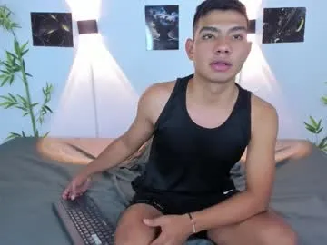 blacke1 — spank me dear  [2 tokens left] #hairy #bigcock #slave #young #new