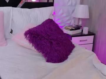 Try Chaturbate's Bunnynicolle bunnynicolle from Chaturbate