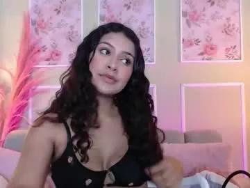 curlydani from Chaturbate