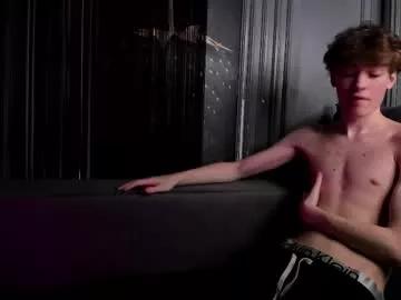 curlytwinkboy from Chaturbate