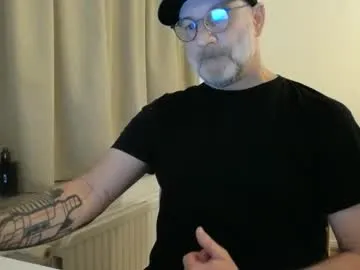 curman85 — Here for the fun and an hot dirty chat... French talking