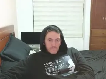 danruiz33 — Make me happy [900 tokens left] #smoke #feet #c2c #findom #dom