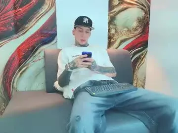 dante_armstrong — #bigcock #tattoo #lovense #master #latino   CUM SHOW!  [474 tokens remaining]