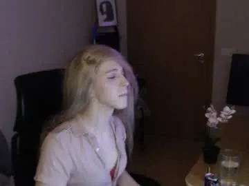 dante_twink__ — Bra off for the rest of stream if we hit the goal,  hit me with you best pickup line ;) #trans #new #cute #femboy #teen [299 tokens remaining]