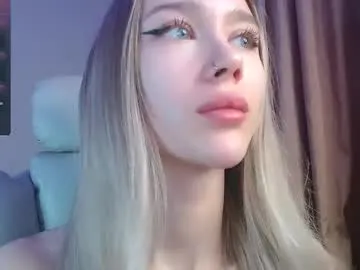 des_ch — i m back! fav tips 21,47,111,300 - Goal: masturbate in panties [525 tokens left] #teen #tattoo #skinny #christmas #bigboobs