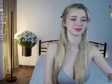 Try Devonberger, she wants to masturbate for you devonberger from Chaturbate