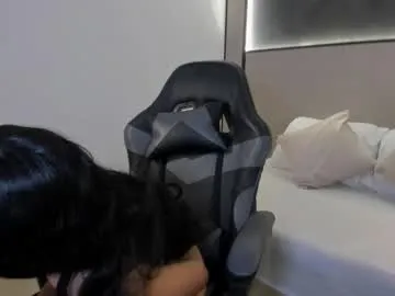 elara_bloom_ — GOAL: make me happy [517 tokens remaining] Welcome to my room! #teen #latina #18 #slim #new