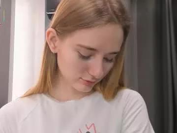 Checkout Elvyrose, she wants to masturbate for you elvyrose from Chaturbate