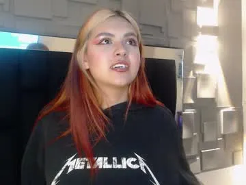 fabzy_fab — GOAL: Show tits+rub nipples+teasing [39 tokens remaining] Welcome to my room! #new #18 #latina #slim #natural #c2c