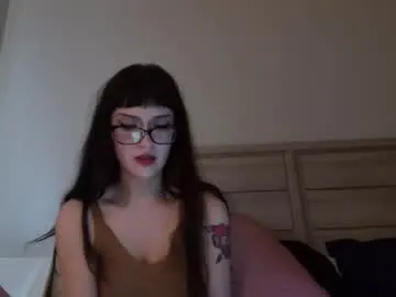 fragilemasochist — Hang W Me! Show Ass! #goth #latina #findom #mistress #femdom [2000 tokens remaining]