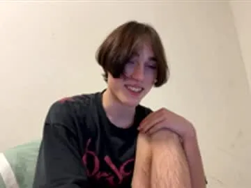 ian_bucks — GOAL: take off t-shirt [24 tokens remaining] Welcome to my room! #feet #bigdick #18 #lovense #new