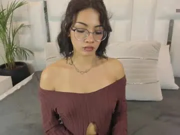 im_lily_ — GOAL: DANCE TWERKING/SEXY [39 tokens remaining] Welcome, I'm Lily from Colombia!! I'm new, don't forget to follow me!! #new #cute #18 #lovense #anal