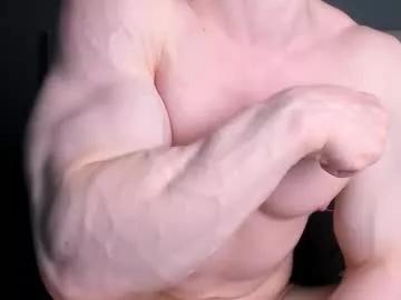 Discover cute stripper Jamesstong jamesstong from Chaturbate