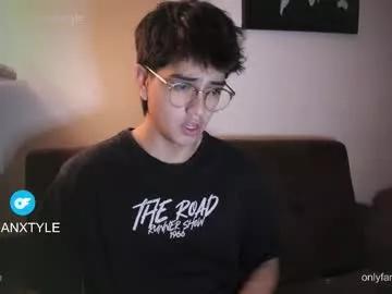 Explore Juancamroom, he wants to masturbate for you juancamroom from Chaturbate