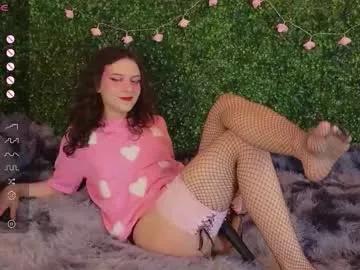 Try hot performer Katerinnna katerinnna from Chaturbate