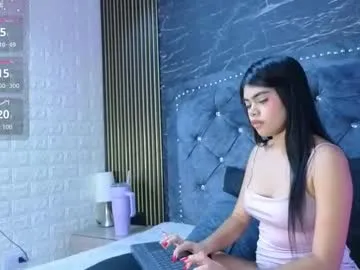 katty_roose2 — GOAL: Sexy Dance [31 tokens remaining] Stay and join me at the beginning   #18 #teen #shy #bigboobs #ebony