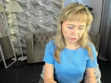 ki_wizz — Doggy pose [94 tokens left] #new #18 #skinny #daddy #shy