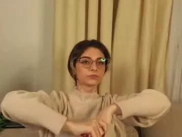 lelahcaminero from Chaturbate