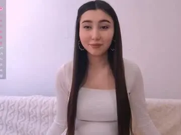 leonieschmith — Goal: Spin around, show my outfit Hey my name is Alice im new  here, ome in and let's get to know each other #shy #bigboobs #teen #young #asian [15 tokens remaining]