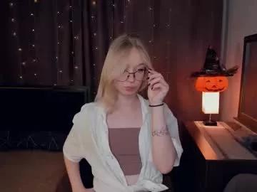 Explore 18 years old lidiaklemencic from Chaturbate lidiaklemencic from Chaturbate