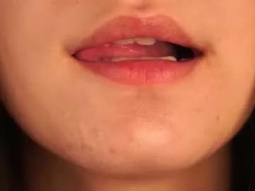 Masturbate to 18 years old loiskapoi from Chaturbate loiskapoi from Chaturbate