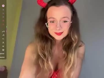 lolatheangel from Chaturbate