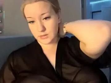 love_haven — GOAL: Last tipper gets my hot photo [72 tokens remaining] Hi, if you want a hot show, come here  #feet #bigass #young #lovense #bigboobs