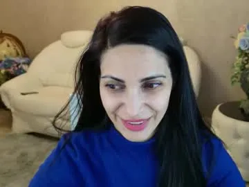 lovelybeatricee — Do you like me? #mature #Shy #New #milf #brunette [484 tokens left]