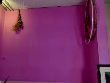 mala_kindle from Chaturbate